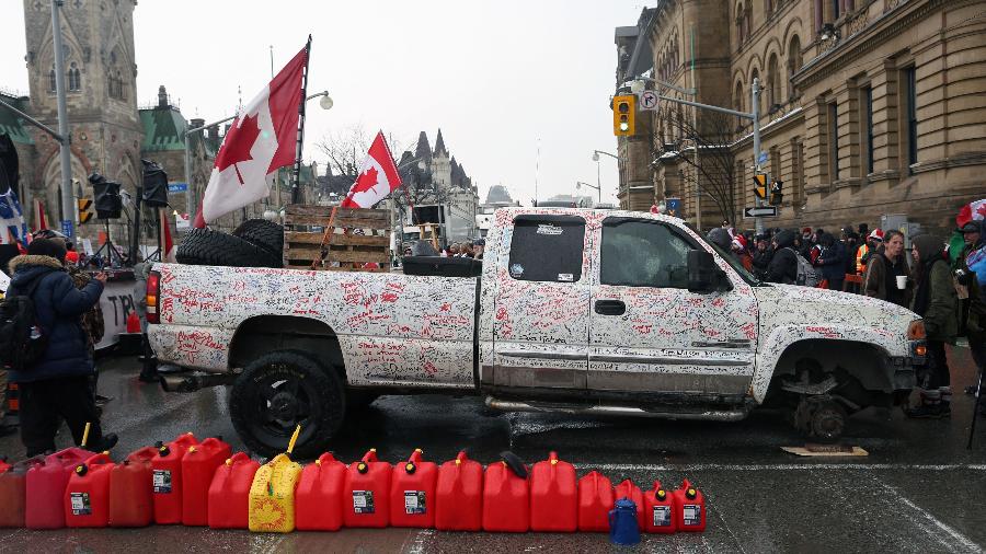 Protesto contra medidas para conter covid-19 em Ottawa, no Canadá - Dave Chan/AFP