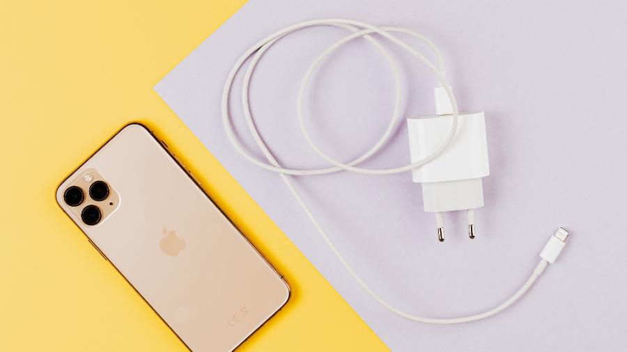Conector lightning não poderá mais ser comercializado na Europa; Apple cogitaria adotar USB-C no iPhone 15 - Karolina Grabowska/Pexels