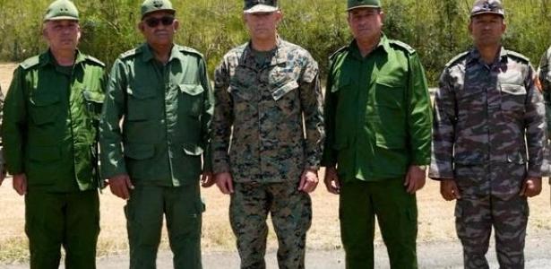 Cover image for Altos comandantes militares de EUA e Cuba se reúnem em Guantánamo