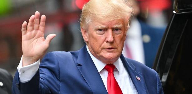 Donald Trump disse que o FBI não precisaria ter entrado em sua casa e que ele devolveria o material se autoridades tivessem pedido