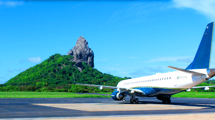 Avião a jato voltou a decolar e pousar em Fernando de Noronha em março Avião a jato voltou a decolar e pousar em Fernando de Noronha em março