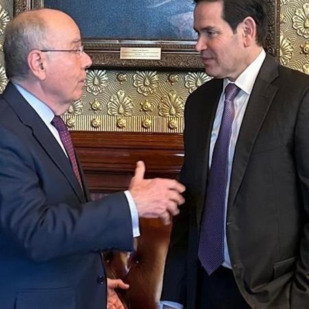 Chanceler brasileiro, Mauro Vieira, e secretário de Estado dos EUA, Marco Rúbio, em reunião em Washington no ano passado