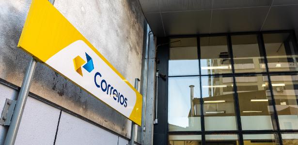 Correios precisam de R$ 10 bilhões para regularizar entregas