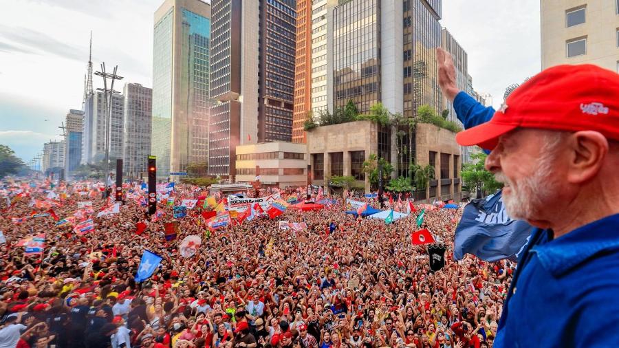 24.out.2026 - O presidente Lula em ato de campanha à reeleição na avenida Paulista, em São Paulo