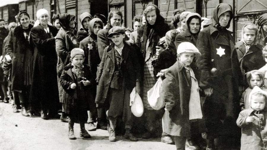 Pelo menos 1,3 milhão de pessoas foram enviadas para Auschwitz-Birkenau durante a guerra - 90% delas eram judias - Getty Images