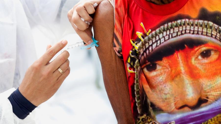 Vacinação contra a covid-19 no Amazonas - UESLEI MARCELINO/REUTERS