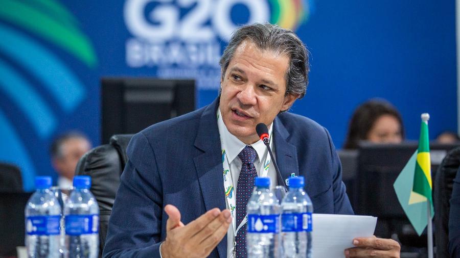 O ministro da Fazenda, Fernando Haddad, participa presencialmente da reunião do G20 após testar negativo para covid-19