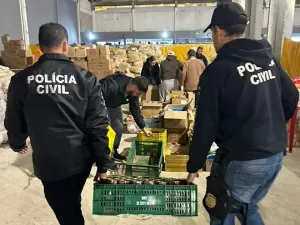 Justiça autoriza envio de comida saqueada em Eldorado às vítimas das chuvas