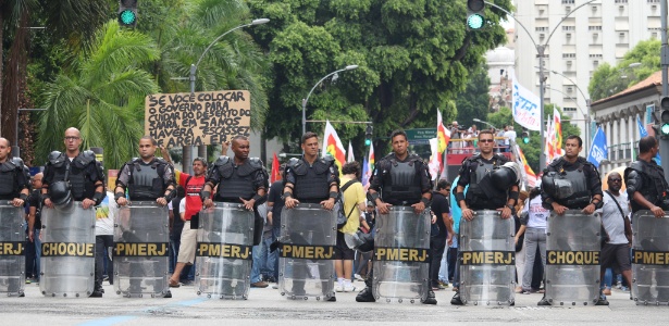 alerj pms cordao de isolamento - Luiz Souza/Fotoarena/Estadão Conteúdo - Luiz Souza/Fotoarena/Estadão Conteúdo