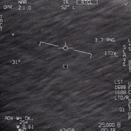 Departamento de Defesa dos EUA reconheceu a veracidade de 3 vídeos em que pilotos encontram OVNIs - Divulgação/Departamento de Defesa dos EUA