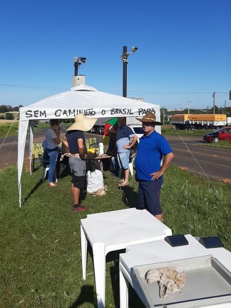Movimento de caminhões grevistas na BR-285, no trevo em Ijuí (RS), com a ERS-342 - Divulgação - Divulgação