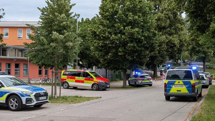 8.jul.2026 - Ataque em escola na Alemanha deixou v&aacute;rios feridos