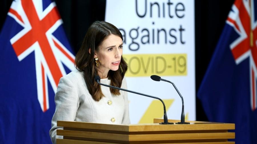 Liderada pela primeira-ministra Jacinda Ardern, a Nova Zelândia se tornou exemplo de enfrentamento à pandemia - Hagen Hopkins/Getty Images