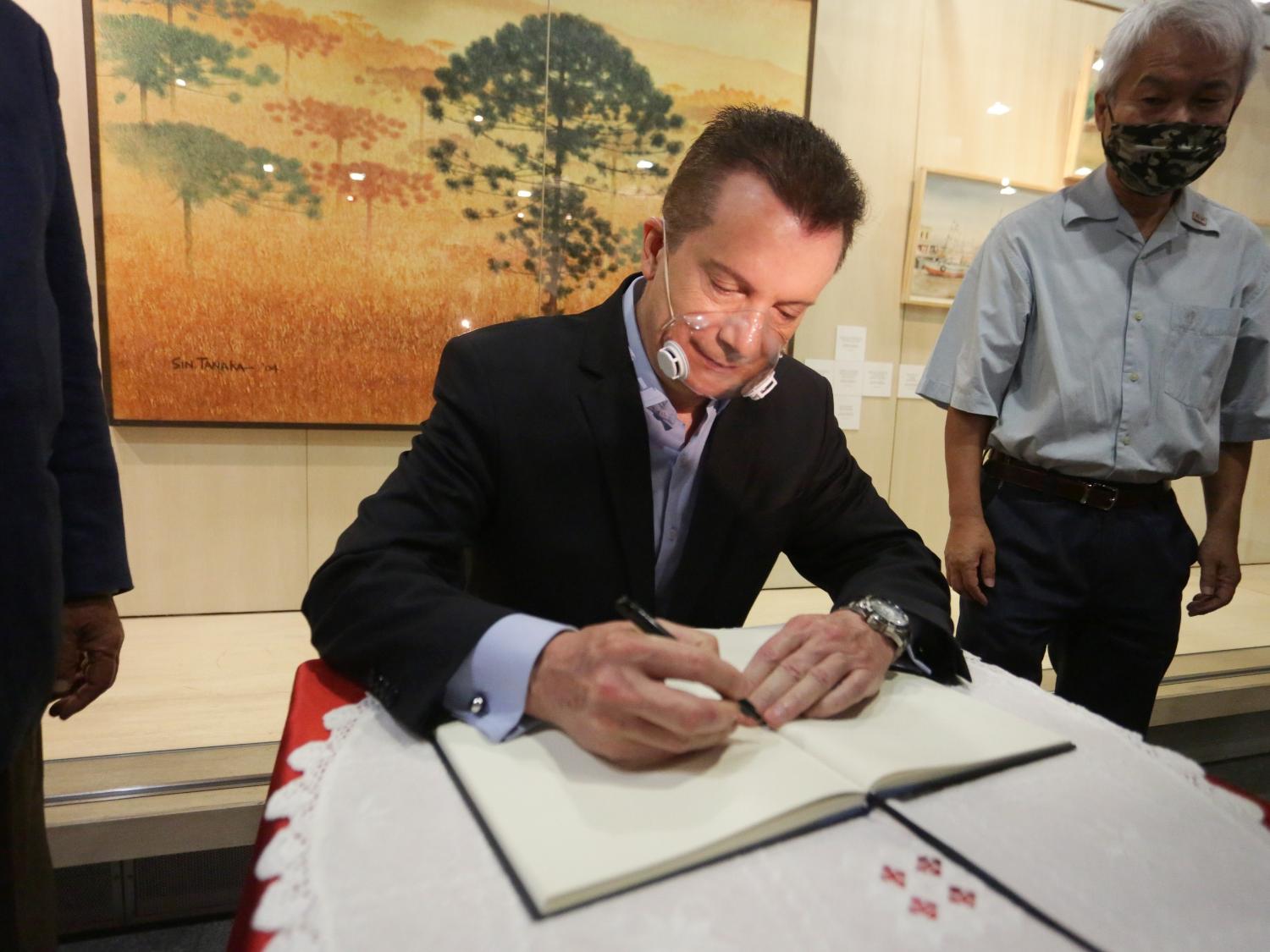 14 out. 2020 - Celso Russomanno (Republicanos) visita a Associação Bunkyou, no rua São Joaquim, no bairro da Liberdade. - FÁBIO VIEIRA/ESTADÃO CONTEÚDO