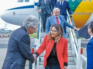 Lula narra pane no avião presidencial e diz que vai comprar novas aeronaves