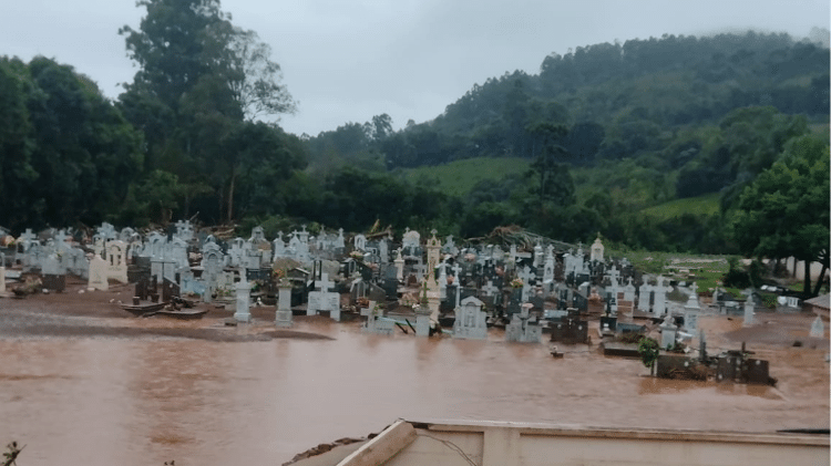 Cemitério de Arroio Grande, no Rio Grande do Sul