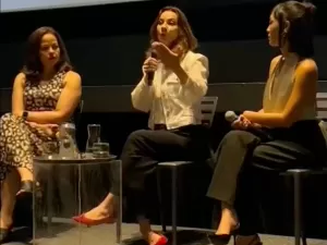 Em exibição de 'Quatro Paredes', Ana Hikari e jornalistas debateram assédio