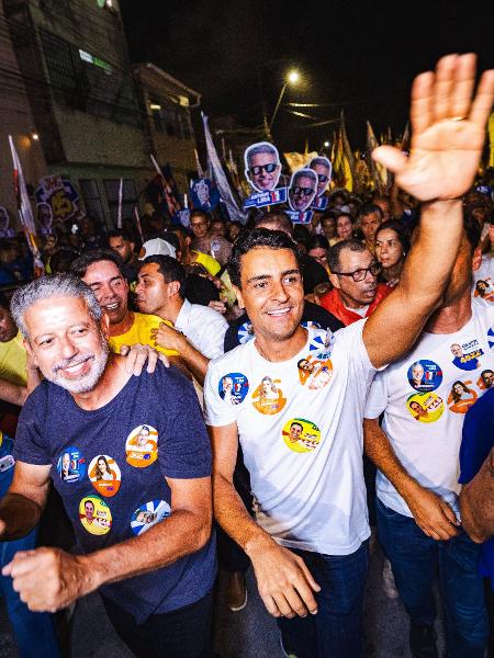Arthur Lira e JHC em ato de campanha em Maceió