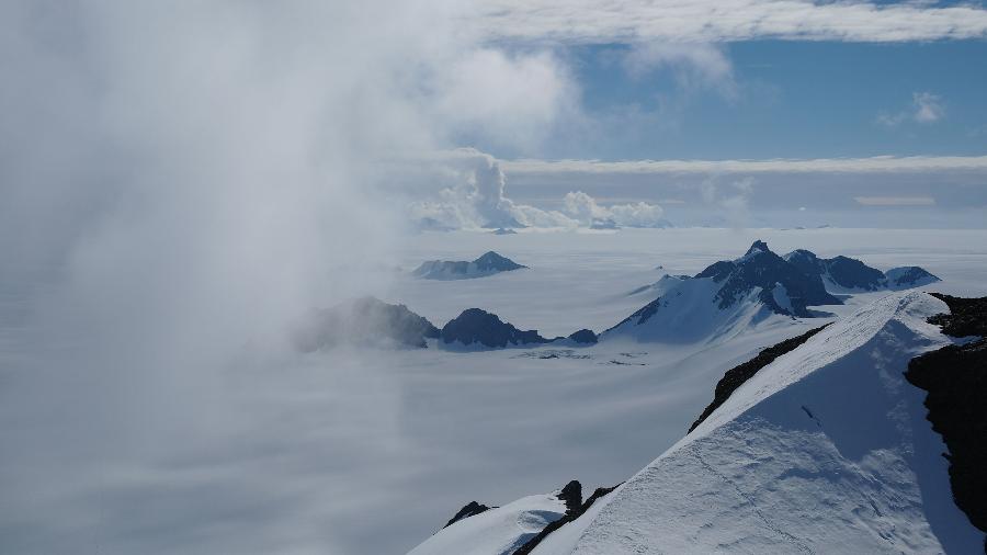 A Antártida é a maior "terra de ninguém" do planeta, mas não a única - Hamish Pritchard/AFP/Nature Publishing Group