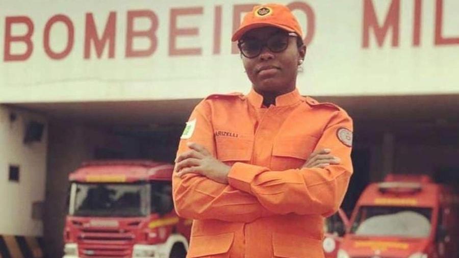 A bombeira Marizelli Armelinda Dias, 31, que morreu eletrocutada durante o combate a um incêndio no DF - Reprodução/Instagram