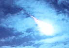 Vídeo: Supermeteoro explosivo ilumina o céu em cidades de quatro estados - Reprodução/YouTube/Clima ao Vivo