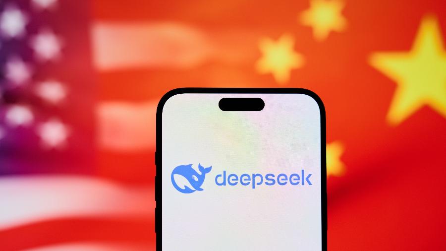 A chegada do DeepSeek institui uma competição entre EUA e China em um novo campo científico.