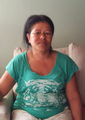 A dona de casa Rosa Helena da Silva, 42, não pretende voltar para Bento Rodrigues, depois do rompimento das barragens - Rayder Bragon