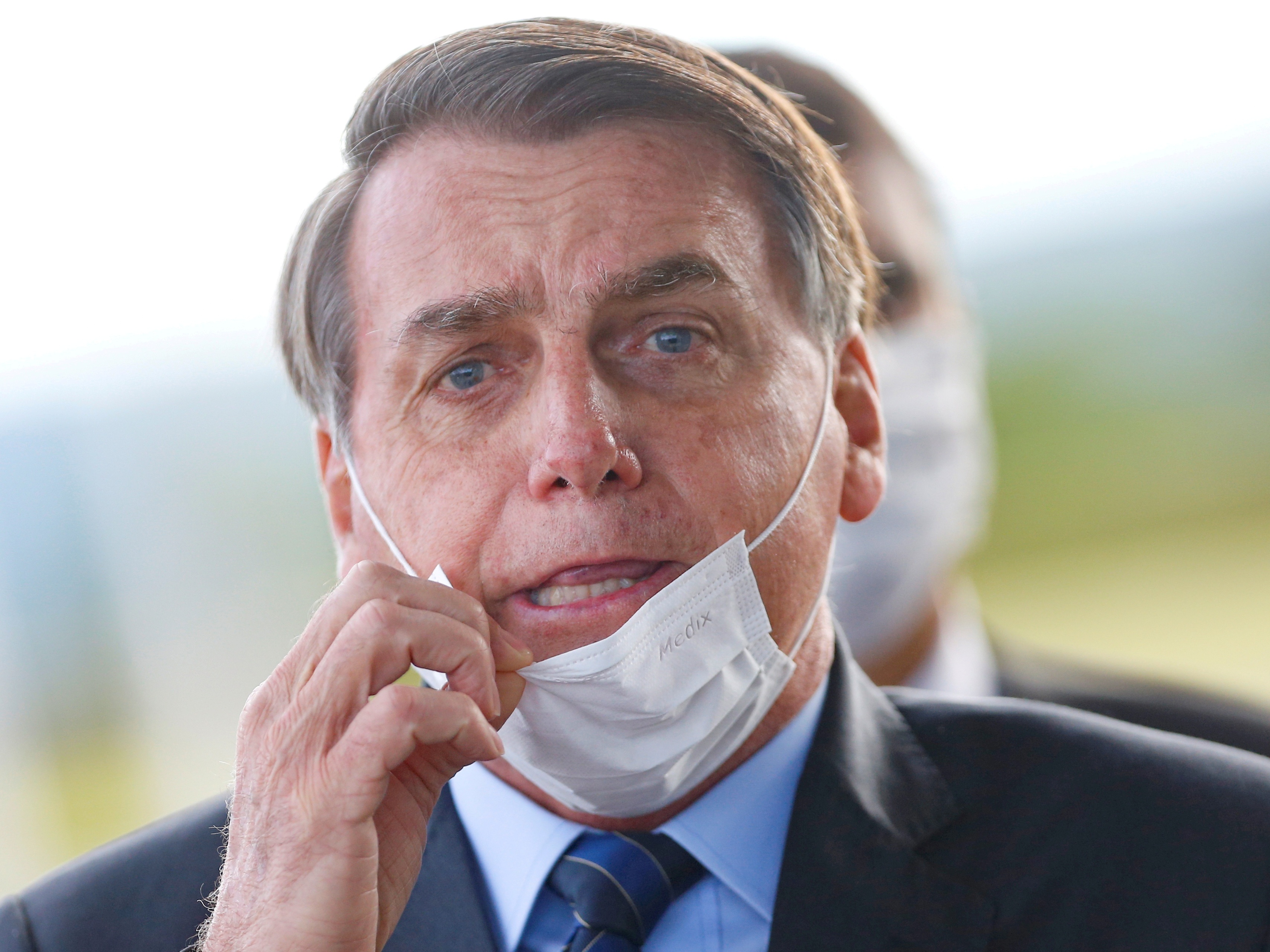 Como o Brasil da pandemia convive com país de Bolsonaro