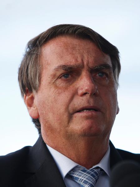 10.mar.2021 - O presidente Jair Bolsonaro (sem partido) fala à imprensa no Palácio da Alvorada, em Brasília (DF) - Dida Sampaio/Estadão Conteúdo