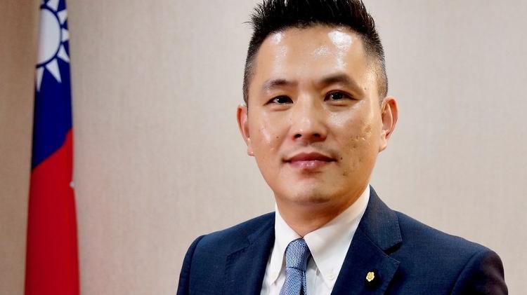 Kuomintang's Charles Chen says Pelosi's visit is an important boost for Taiwan - BBC - BBC