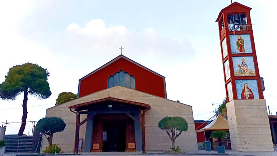 Padre pede para que prostitutas evitarem rua de igreja na Itália