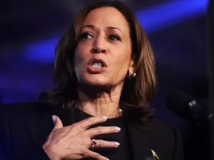 Kamala põe em dúvida vigor de Trump para liderar os EUA; ele nega cansaço