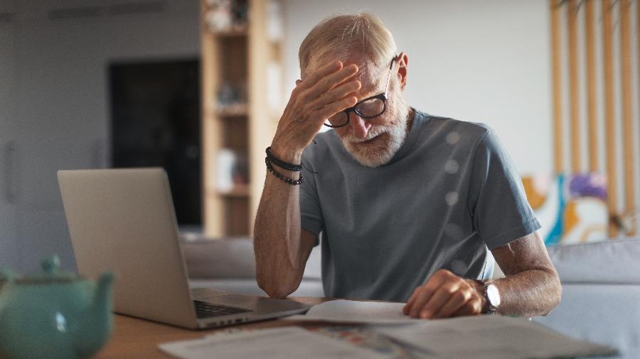 Envelhecimento vem acompanhado de mudanças que podem abalar o emocional Envelhecimento vem acompanhado de mudanças que podem abalar o emocional