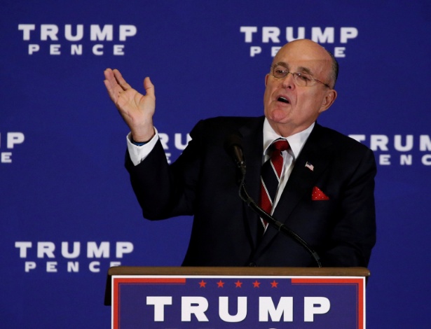 O ex-prefeito de Nova York Rudy Giuliani, durante a campanha de Donald Trump para a presidência - Jonathan Ernst/Reuters