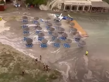 Vídeo mostra tsunami meteorológico em praia de Maiorca, na Espanha