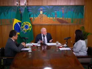 Lula ao UOL: Milei 'tem que pedir desculpas ao Brasil e a mim'