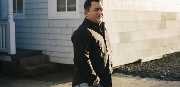 Orbes verdes em casa: as revelações de ex-oficial do Pentágono sobre óvnis