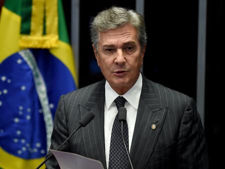 Collor durante votação do impeachment de Dilma, em 2016 - EVARISTO SA/AFP