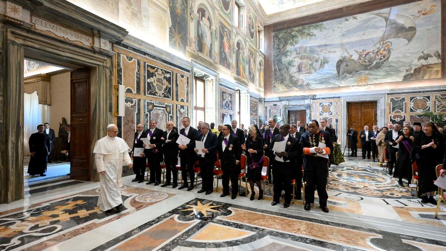 16.mai.2025 - Papa Leão 14 encontra diplomatas no Vaticano 16.mai.2025 - Papa Leão 14 encontra diplomatas no Vaticano