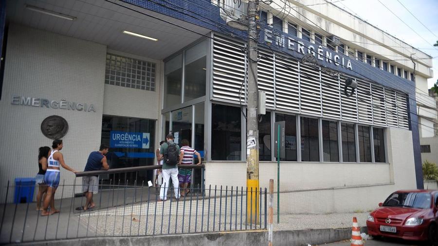 Policiais foram socorridos no Hospital Getúlio Vargas, na Penha - Agência Brasil