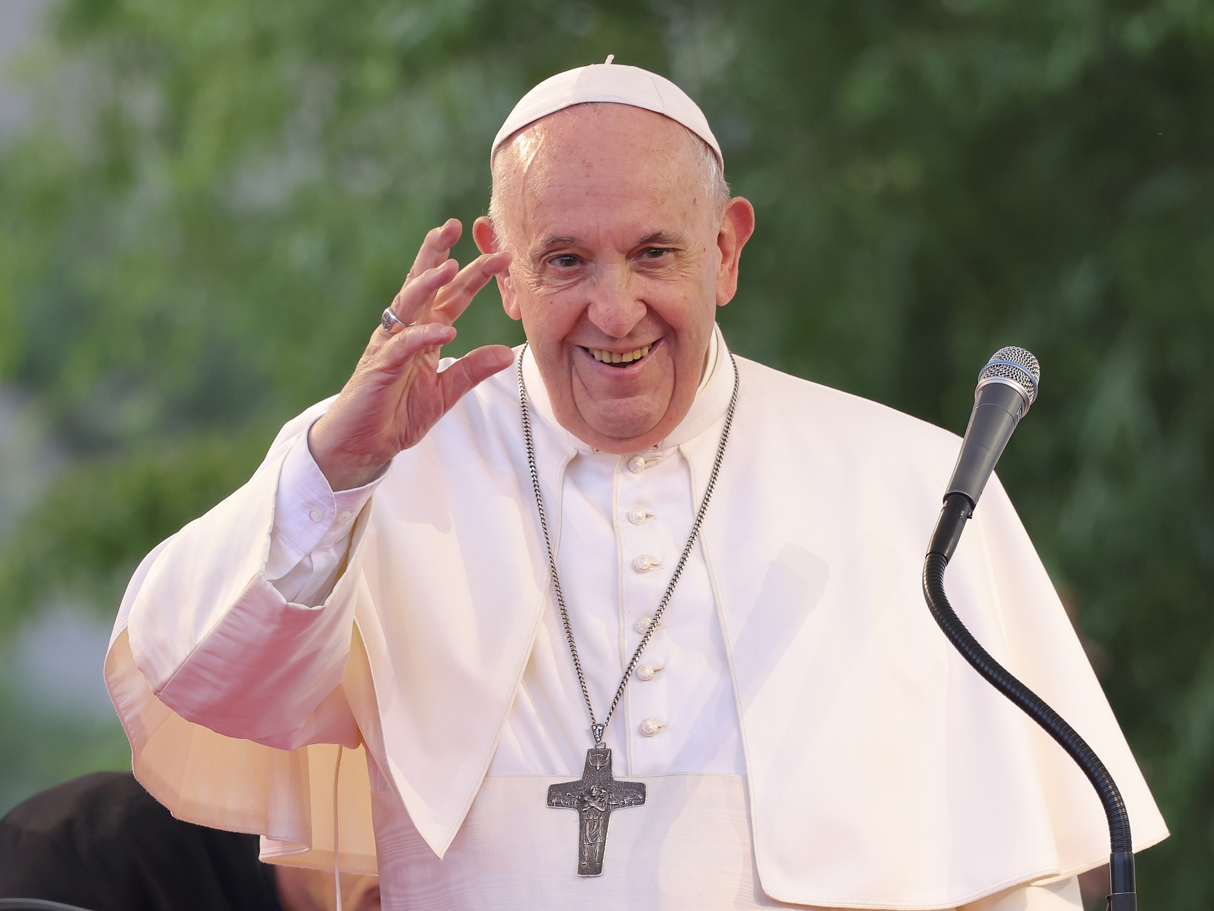 Papa Francisco relata melhora de saúde e faz apelo para que líderes na  COP28 pensem 'no bem comum