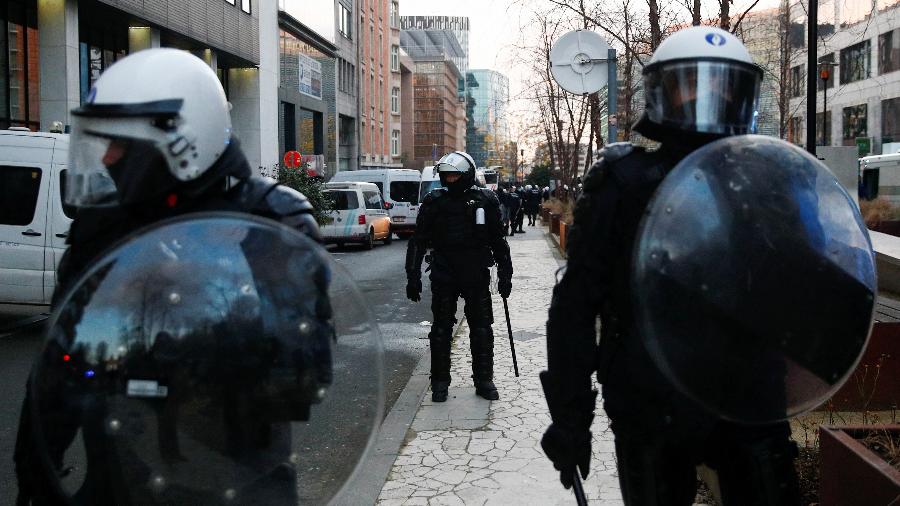 Presos pela polícia da Bélgica serão apresentados dentro de 48 horas a um juiz - REUTERS/Johanna Geron