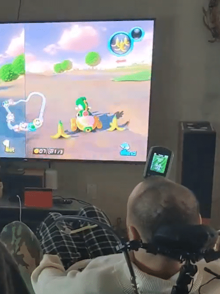 Noland Arbaugh já consegue jogar videogame "telepaticamente" Noland Arbaugh já consegue jogar videogame "telepaticamente"