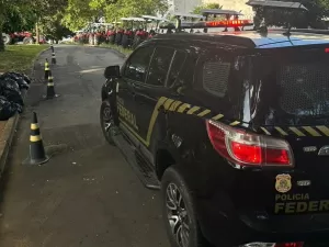 PF deflagra operação para apurar desvios em tratores no Dnocs da Bahia