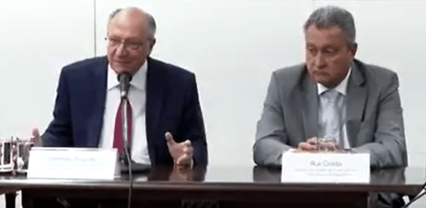 Indústria pede, e governo avalia pedir para EUA adiar aumento de tarifas