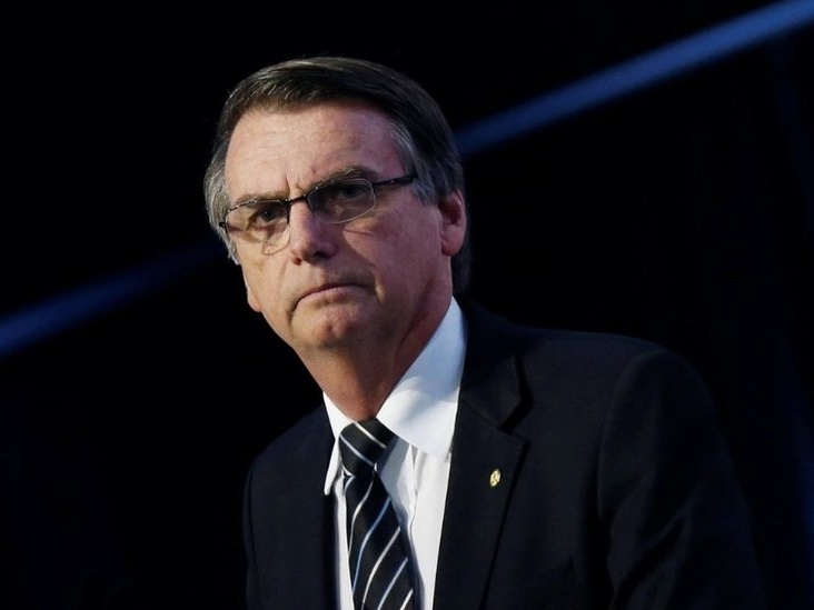Bolsonaro escolheu a realidade paralela e não quer sair de lá