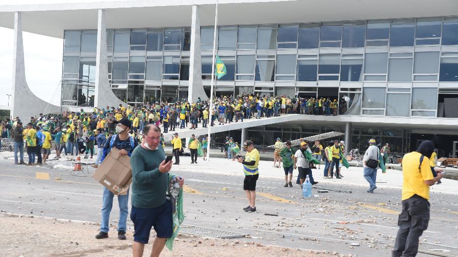 Invasão do Palácio do Planalto e das sedes do Congresso Nacional e STF em tentativa de golpe completou um ano