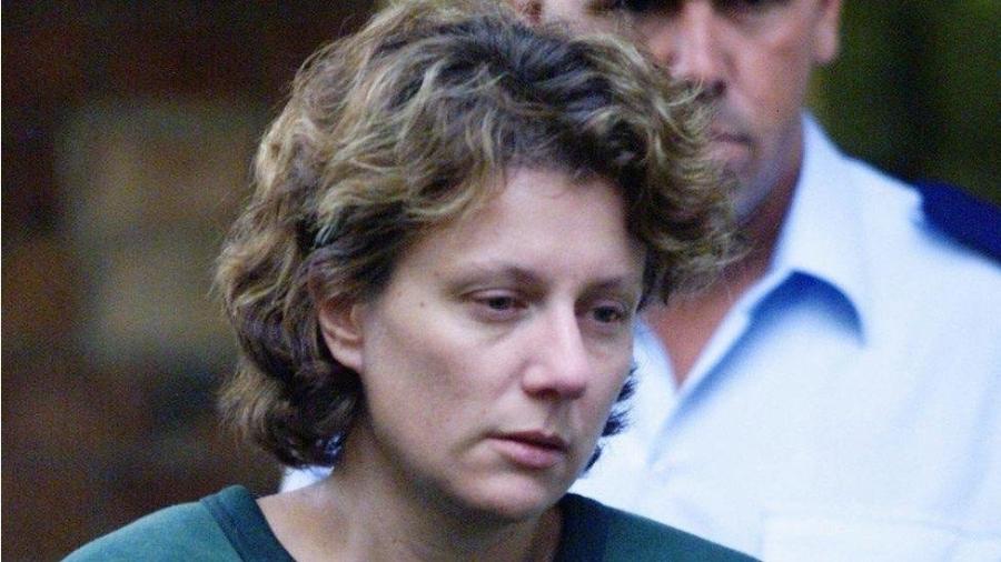 Kathleen Folbigg foi condenada a 25 anos de prisão em 2003 e perdoada agora