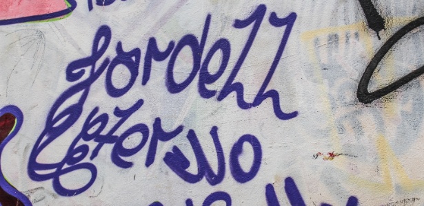 Grafite lembra jovem vítima de chacina em Fortaleza - Divulgação/Unicef/Lucas Moreira