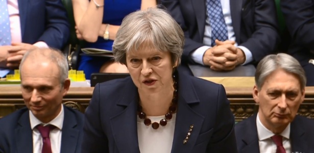 14.mar.2018 - Primeira-ministra do Reino Unido Theresa May discursa sobre envenenamento de ex-espião russo na Inglaterra - AFP/PRU